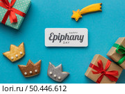 top view three kings with presents epiphany day. Стоковое фото, агентство Ingram Publishing / Фотобанк Лори