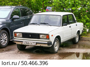 Lada 2105. Редакционное фото, фотограф Art Konovalov / Фотобанк Лори