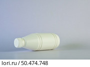 Empty bottle cream moisturizer lotion. Стоковое фото, агентство Ingram Publishing / Фотобанк Лори