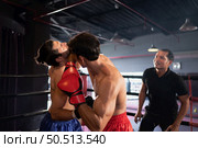 Using the elbow is one of the Muay Thai weapons that is used to chop into the head or face of an opponent to create a wound. which boxers are popularly used as weapons. Стоковое фото, агентство Ingram Publishing / Фотобанк Лори