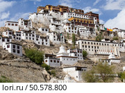 Tiksey Monastery is a Buddhist monastery in Ladakh, India. Tiksey Monastery in Ladakh, India. Стоковое фото, агентство Ingram Publishing / Фотобанк Лори