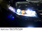 Headlight of the car stock photo. Стоковое фото, агентство Ingram Publishing / Фотобанк Лори