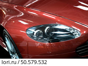 Headlight of the car stock photo. Стоковое фото, агентство Ingram Publishing / Фотобанк Лори