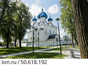Собор Рождества Пресвятой Богородицы. Суздальский кремль. Город Суздаль. Золотое Кольцо. Россия. Редакционное фото, фотограф E. O. / Фотобанк Лори