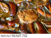 Мясные блюда сербской и черногорской кухни. Стоковое фото, фотограф Алена Савченко / Фотобанк Лори