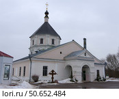 Церковь Покрова Богородицы. Тверь, набережная р. Тьмаки, 1 (2021 год). Редакционное фото, фотограф Алексей Иванов / Фотобанк Лори