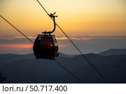 Cable Car at Sunset, Krasnaya Polyana. Стоковое фото, фотограф Владимир Рыжов / Фотобанк Лори