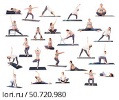 A pregnant woman is engaged in yoga. Butterfly Pose or Baddha Konasana. Стоковое фото, фотограф Татьяна Яцевич / Фотобанк Лори