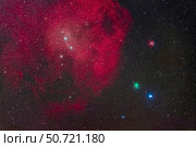 Comet ATLAS Approaching Lambda Orionis Nebula. Стоковое фото, фотограф Alan Dyer/Stocktrek Images / ТАСС / Фотобанк Лори