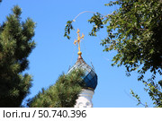 Золотой крест на куполе церкви Покрова Пресвятой Богородицы. г. Дубовка, Россия. Стоковое фото, фотограф Ирина Григорьева / Фотобанк Лори