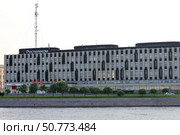 Санкт-Петербург. Гостиница "Москва". Вид с акватории Невы. Редакционное фото, фотограф Александр Тарасенков / Фотобанк Лори