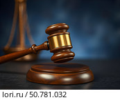 Судейский молоток на синем фон. Стоковое AI-изображение, AI-художник Boostport / Фотобанк Лори