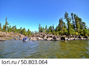 View of the lake Teletskoye (2014 год). Редакционное фото, фотограф Александр Карпенко / Фотобанк Лори