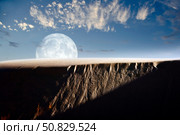 Full moon rising above a sand dune. Стоковое фото, фотограф Roth Ritter/Stocktrek Images / ТАСС / Фотобанк Лори