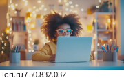 Young Learner: A Student's Digital World of Discovery. Стоковое AI-видео, аниматор Данила Большаков / Фотобанк Лори