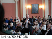 Дин Сюань сдает экзамен в Санкт-Петербургской Академии художеств. Редакционное фото, фотограф Дмитрий Неумоин / Фотобанк Лори