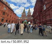 Воскресенские ворота на Красной площади в Москве (2024 год). Редакционное фото, фотограф Сергеев Валерий / Фотобанк Лори