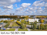 Здания на улице Пермякова. Город Тюмень (2018 год). Стоковое фото, фотограф Александр Тараканов / Фотобанк Лори