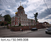 Церковь Собора Пресвятой Богородицы в Нижнем Новгороде. Рождественская церковь. Редакционное фото, фотограф Мария Сергеева / Фотобанк Лори