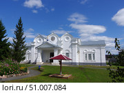 Церковь Николая Чудотворца (бывший музей). Курганская область, город Далматово, улица Советская, 162. Редакционное фото, фотограф Алексей Иванов / Фотобанк Лори