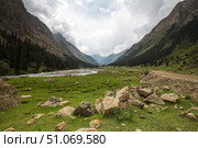 Barskoon Gorge in Kyrgyzstan. Стоковое фото, фотограф Юлия Белоусова / Фотобанк Лори