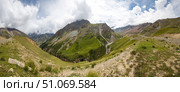 Barskoon Gorge in Kyrgyzstan. Стоковое фото, фотограф Юлия Белоусова / Фотобанк Лори