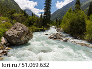 The Ala-Archa Nature Park in Kyrgyzstan. Стоковое фото, фотограф Юлия Белоусова / Фотобанк Лори