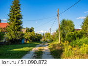 Грунтовая дорога в деревне / селе (село Городищи) Стоковое фото, фотограф Илья Старков / Фотобанк Лори