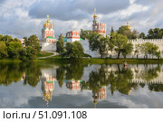 Новодевичий монастырь в Москве. Стоковое фото, фотограф Сергей Дрозд / Фотобанк Лори