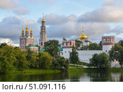 Новодевичий монастырь в Москве. Стоковое фото, фотограф Сергей Дрозд / Фотобанк Лори