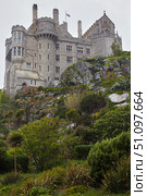 View from Garden Terraces to the castle. St Michael's Mount. Cornwall. England. Great Britain (2009 год). Стоковое фото, фотограф Сергей Пристяжнюк (Serg Zastavkin) / Фотобанк Лори