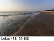 Sunset on Mandrem beach in Goa, India. (2018 год). Стоковое фото, фотограф Емельянов Евгений Викторович / Фотобанк Лори