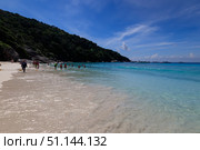 Beach on the Similan Islands on a sunny day. Стоковое фото, фотограф Емельянов Евгений Викторович / Фотобанк Лори