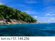 Similan Islands on a sunny day. Стоковое фото, фотограф Емельянов Евгений Викторович / Фотобанк Лори