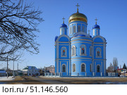 Собор Тихвинской иконы Божией Матери в центре города Данков, Липецкая область. Солнечный зимний день. Редакционное фото, фотограф Александр Кузнецов / Фотобанк Лори