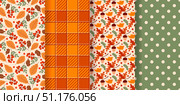 Set of cozy autumn seamless patterns. Стоковая иллюстрация, иллюстратор Klimiankova Tatsiana / Фотобанк Лори