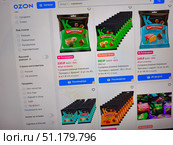 Сухарики Кириешки в онлайн-магазине Ozon. Редакционное фото, фотограф Мария Сергеева / Фотобанк Лори
