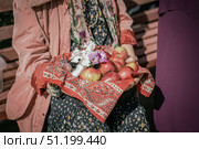 Orthodox consecration of apples and fruits on Feast of Transfiguration in August in Russia. Стоковое фото, фотограф irisff / Фотобанк Лори