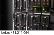 the server is working in the computer center. Стоковое видео, видеограф Алексей Сергеев / Фотобанк Лори