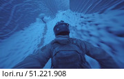 Skilled military personnel descending snow blanketed mountainside, sliding strategically during nighttime tactical mission through harsh winter terrain with professional determination. Стоковое AI-видео, аниматор Юрий Поздников / Фотобанк Лори