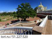 Дворцово-парковый ансамбль Ораниенбаум.(Ломоносов). Санкт-Петербург. Редакционное фото, фотограф Роман Рожков / Фотобанк Лори