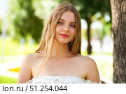 Young beautiful blonde girl with bare shoulders. Стоковое фото, фотограф Андрей Аркуша / Фотобанк Лори