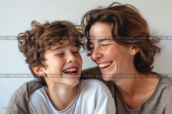 a woman and a boy are smiling for the camera. Стоковое AI-изображение, AI-художник Юрий Поздников / Фотобанк Лори