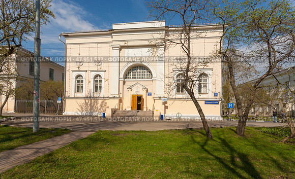 Административный корпус Городской больницы №1 имени Н.И.Пирогова (Первая Градская) Редакционное фото, фотограф Владимир Чинин / Фотобанк Лори