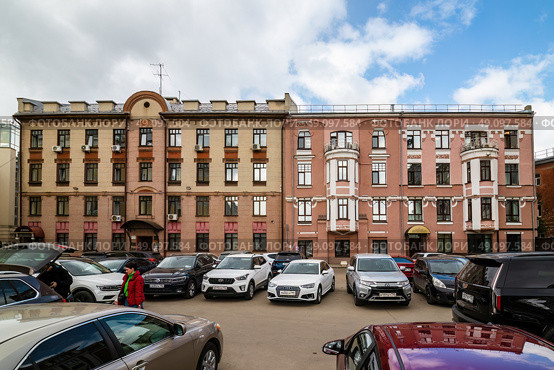 ​Администрация г. Нижнего Новгорода. Департамент финансов. Здание расположено по адресу Театральная площадь, 2. Редакционное фото, фотограф Константин Григорьев / Фотобанк Лори