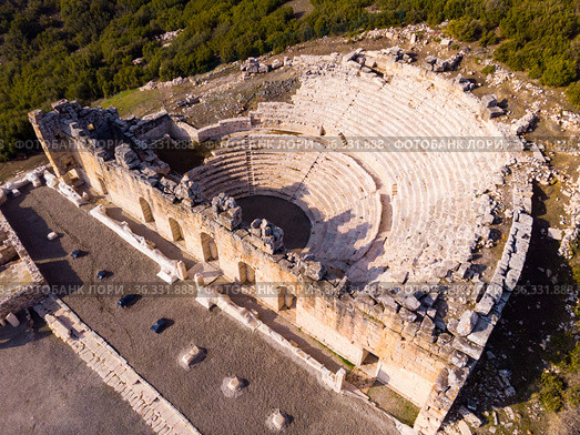 Aerial view of ancient Odeon ruins of Kibyra, Turkey. Стоковое фото, фотограф Яков Филимонов / Фотобанк Лори