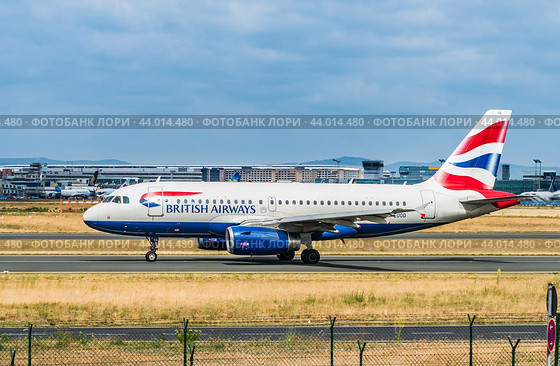AIRPORT FRANKFURT,GERMANY: JUNE 23, 2017: Airbus A320 British Airways is the largest airline in the United Kingdom based on fleet size, or the second largest behind easyJet. Редакционное фото, фотограф Андрей Армягов / Фотобанк Лори