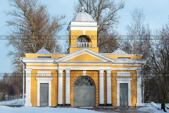 Александровские ворота (ворота порохового завода) 1800г.г арх.Ф.И.Демерцов, Санкт-Петербург (2023 год). Стоковое фото, фотограф Александр Щепин / Фотобанк Лори