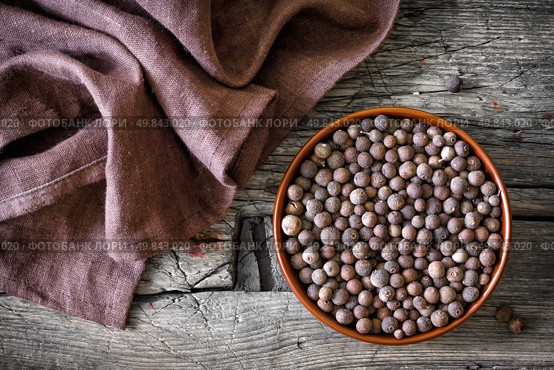 Allspice. Стоковое фото, агентство Ingram Publishing / Фотобанк Лори