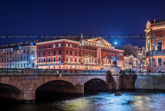 Аничков мост, река Фонтанка, Санкт-Петербург. Редакционное фото, фотограф Baturina Yuliya / Фотобанк Лори